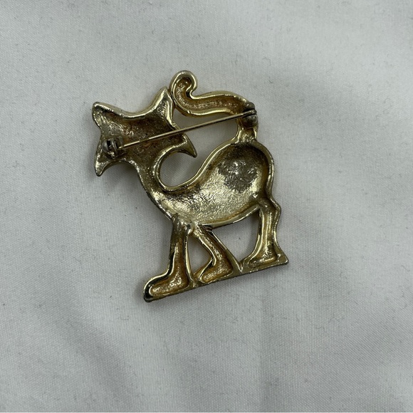 Vintage Cat Brooch Pin - Picture 3 of 3